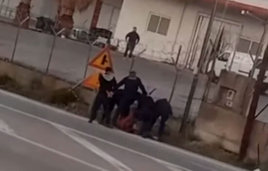 Κουφέλος & Συνεργάτες - Αθώοι για τον ξυλοδαρμό μετανάστη